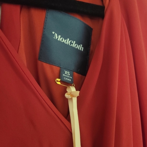 MODCLOTH Wide Leg Jumpsuit size XS Red NWT - Picture 9 of 16